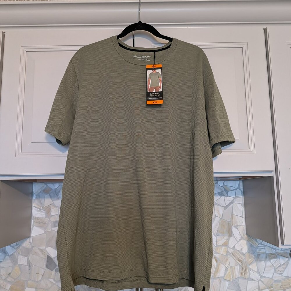 Banana Republic Men's Olive Luxe Touch Short Sleeve Tee, Men's XXL